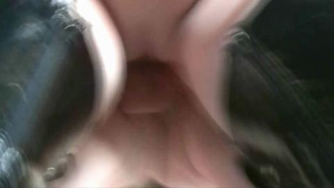 5647